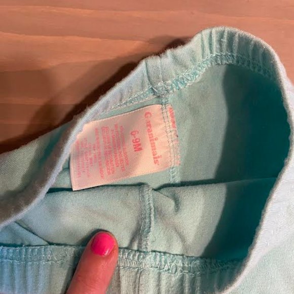 4 pairs of pants bundle - Picture 9 of 9